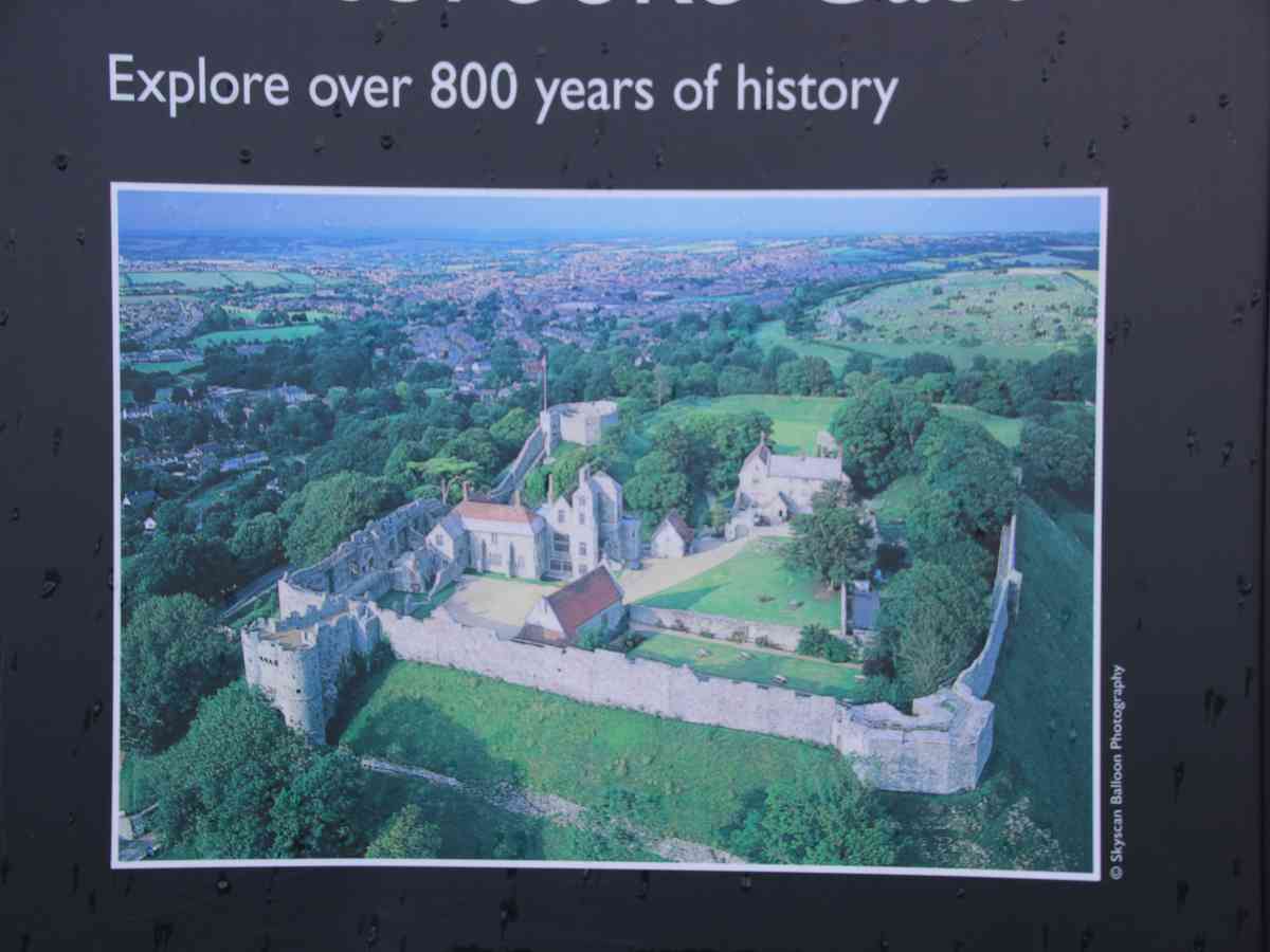 Carisbrooke Castle picture gallery